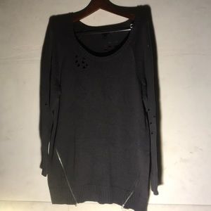Torrid  gray sweater
